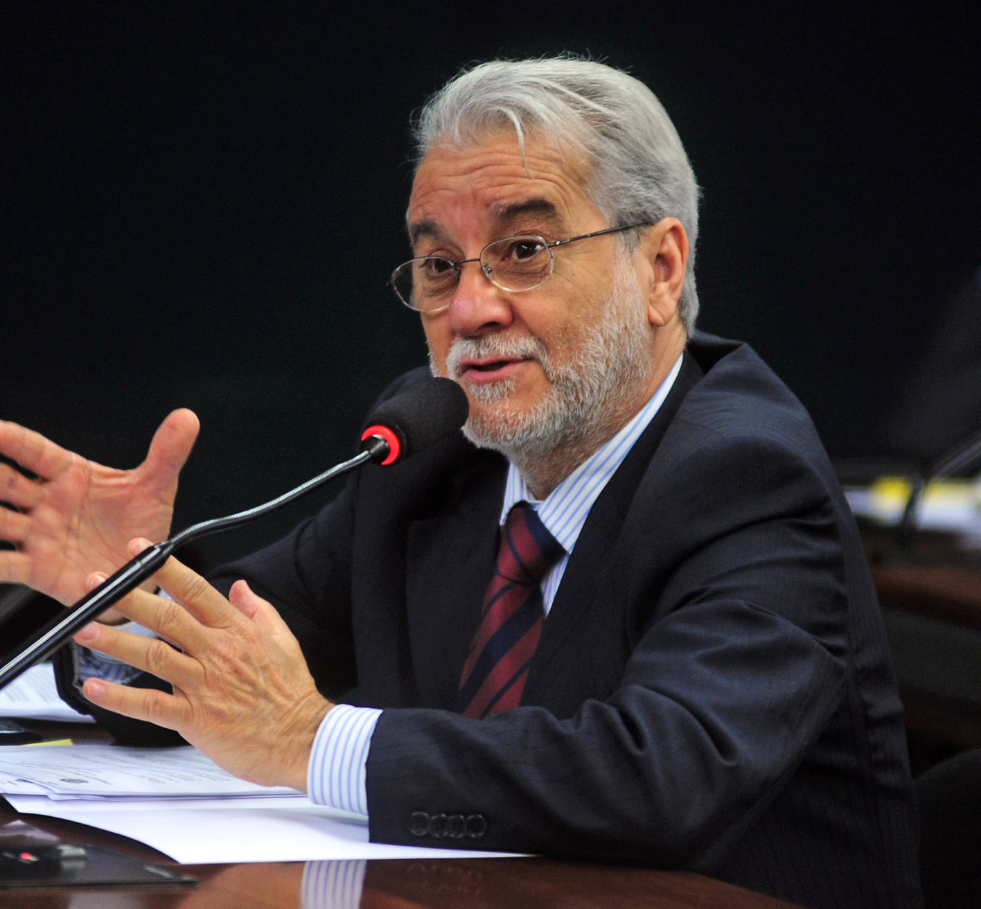 Emiliano José